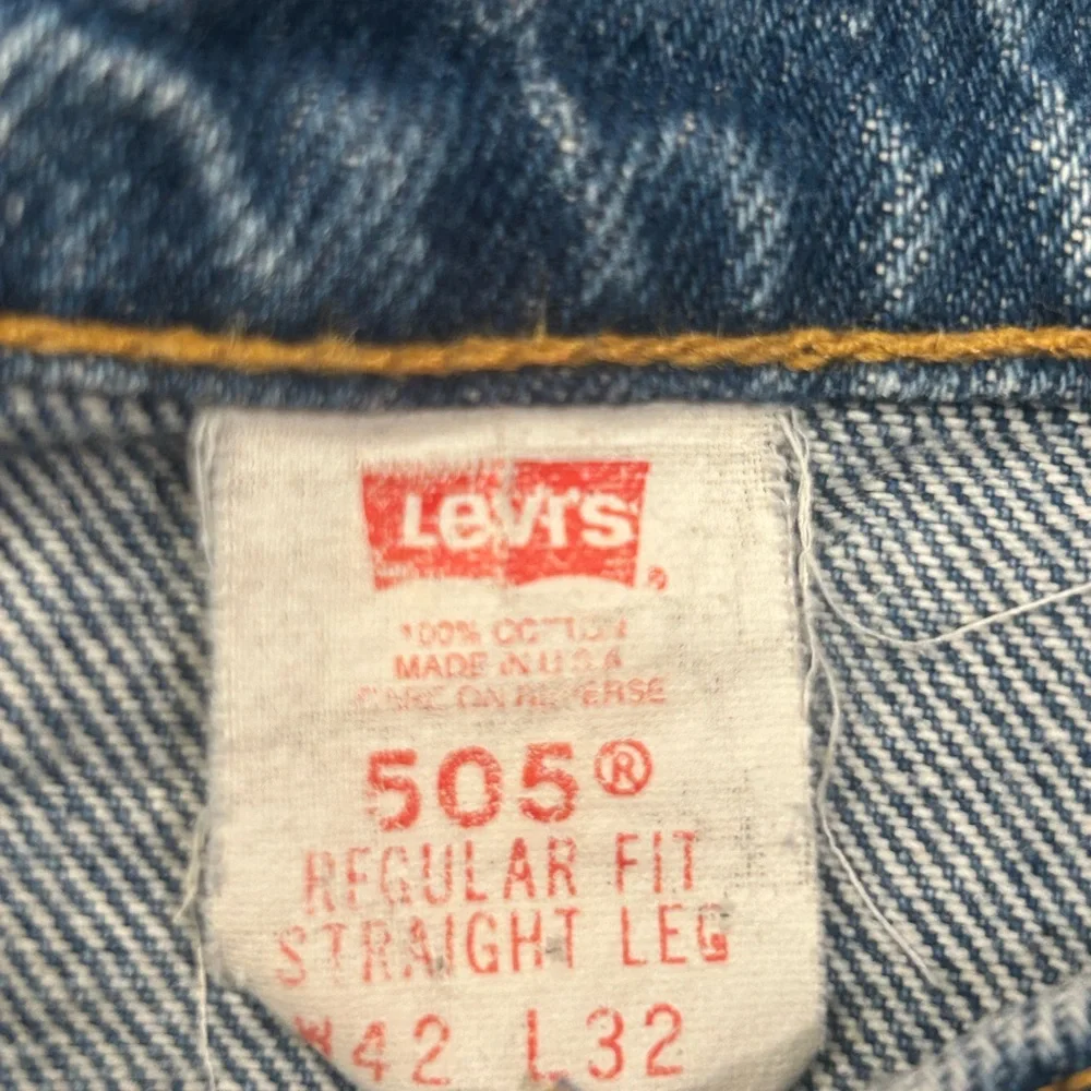 Levi's 505 VTG 90s Men's Blue Straight Regular Fit‎ Jeans 42/32 White Red Tag